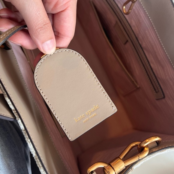 Kate Spade Oversized Tote - Picture 2 of 7